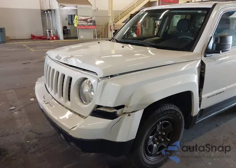 2011 Jeep Patriot Sport z USA, uszkodzony, nr VIN 1J4NT1GA5BD155960